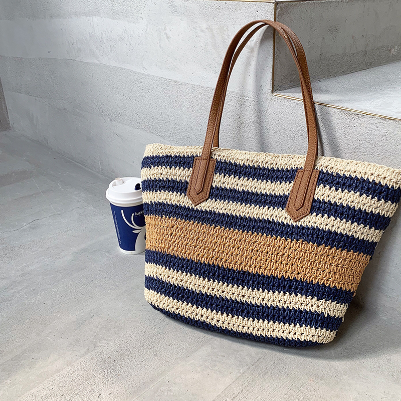 Sac En Paille Bleu Marine - Claudia image 4